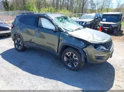 3C4NJDDB0JT241163 2018 JEEP COMPASS