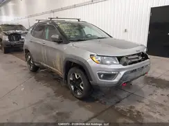 3C4NJDDB0JT264913 2018 JEEP COMPASS