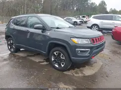 3C4NJDDB0JT336709 2018 JEEP COMPASS