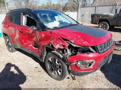 3C4NJDDB0JT375171 2018 JEEP COMPASS