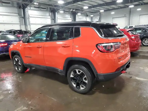 3C4NJDDB0JT419525 2018 JEEP COMPASS - Image 2