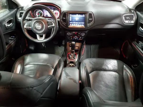 3C4NJDDB0JT419525 2018 JEEP COMPASS - Image 8