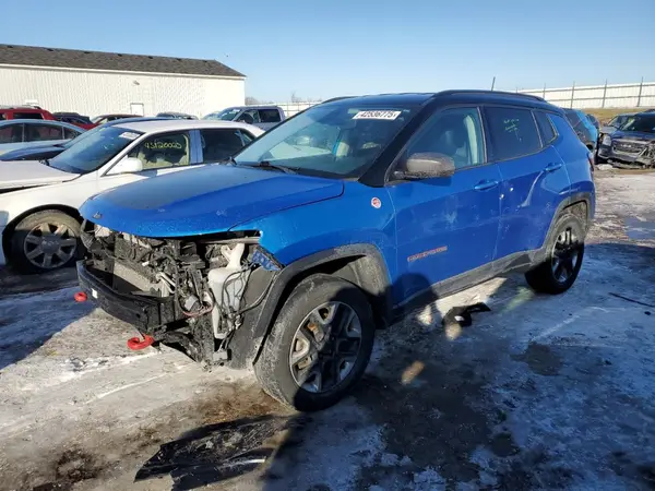 3C4NJDDB0JT424045 2018 JEEP COMPASS - Image 1