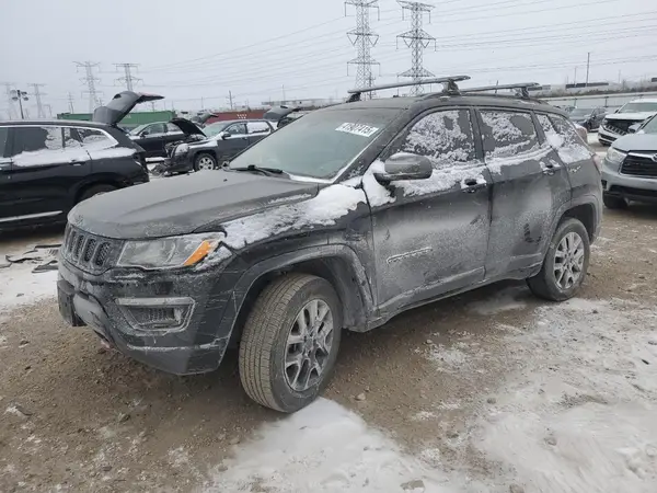 3C4NJDDB0JT501108 2018 JEEP COMPASS - Image 1