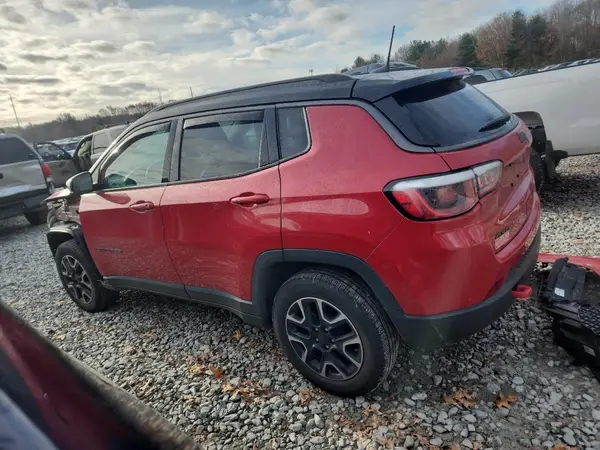 3C4NJDDB0JT501481 2018 JEEP COMPASS - Image 2