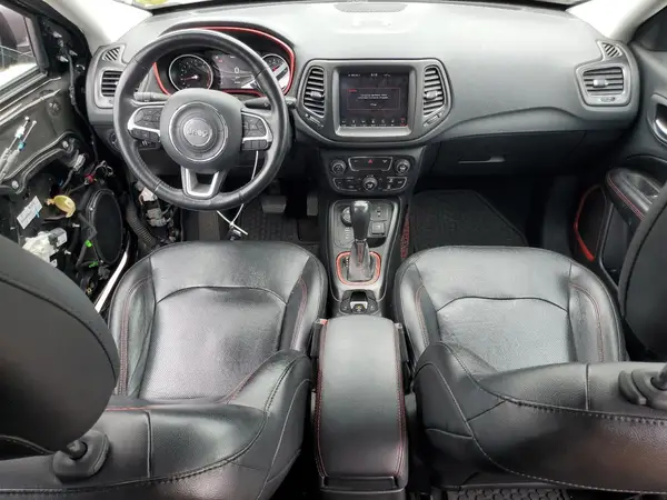 3C4NJDDB0KT595525 2019 JEEP COMPASS - Image 8