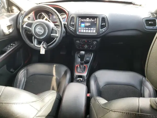 3C4NJDDB0KT618267 2019 JEEP COMPASS - Image 8