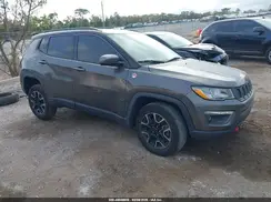 3C4NJDDB0KT651334 2019 JEEP COMPASS