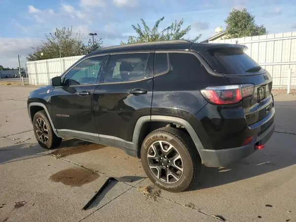 3C4NJDDB0KT671440 2019 JEEP COMPASS - Image 2