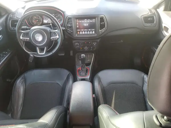 3C4NJDDB0KT671440 2019 JEEP COMPASS - Image 8