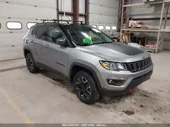 3C4NJDDB0KT712004 2019 JEEP COMPASS
