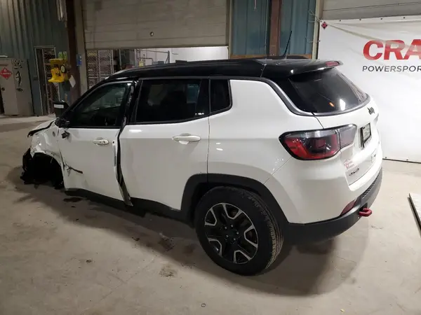 3C4NJDDB0KT728543 2019 JEEP COMPASS - Image 2