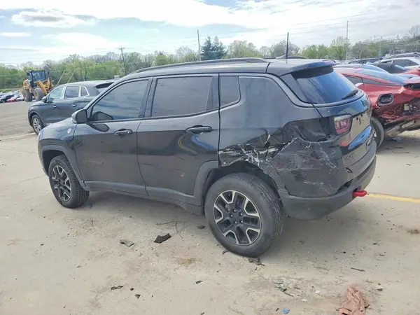 3C4NJDDB0KT744869 2019 JEEP COMPASS - Image 2