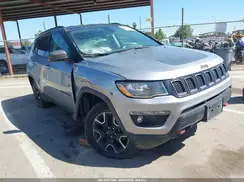 3C4NJDDB0KT747819 2019 JEEP COMPASS