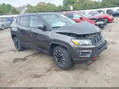 3C4NJDDB0KT850058 2019 JEEP COMPASS