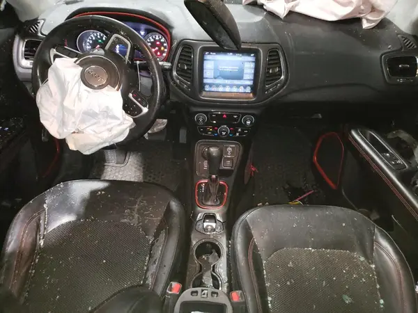 3C4NJDDB0LT137601 2020 JEEP COMPASS - Image 8