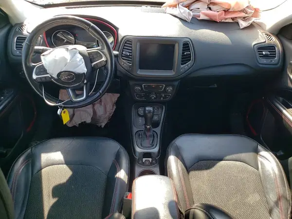 3C4NJDDB0LT184319 2020 JEEP COMPASS - Image 8