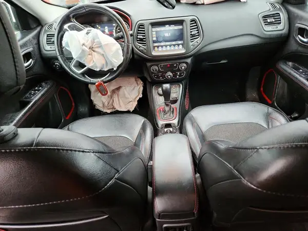 3C4NJDDB0LT195529 2020 JEEP COMPASS - Image 8