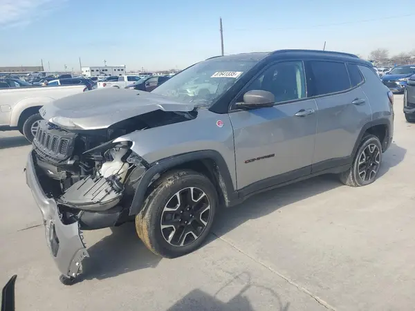 3C4NJDDB0LT207825 2020 JEEP COMPASS - Image 1