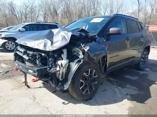3C4NJDDB0LT214676 2020 JEEP COMPASS - Image 2