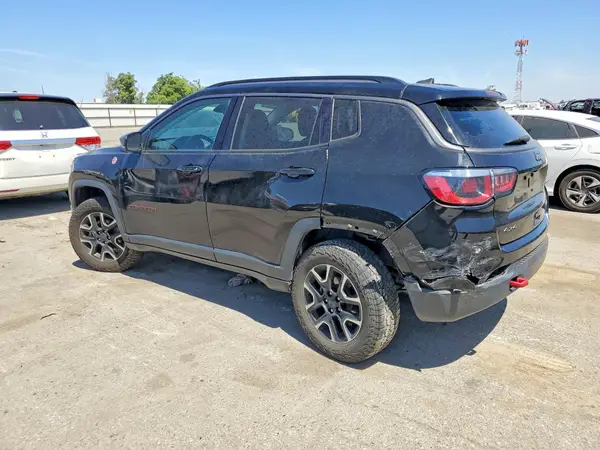 3C4NJDDB0LT246155 2020 JEEP COMPASS - Image 2