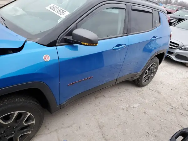 3C4NJDDB0LT248715 2020 JEEP COMPASS - Image 1