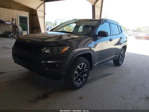 3C4NJDDB0LT254725 2020 JEEP COMPASS - Image 2