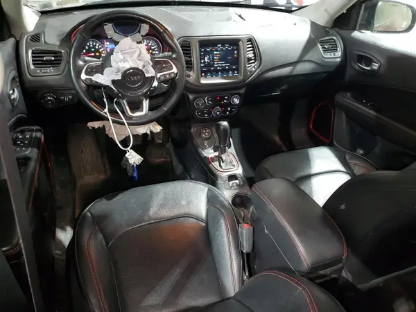 3C4NJDDB0MT510444 2021 JEEP COMPASS - Image 8
