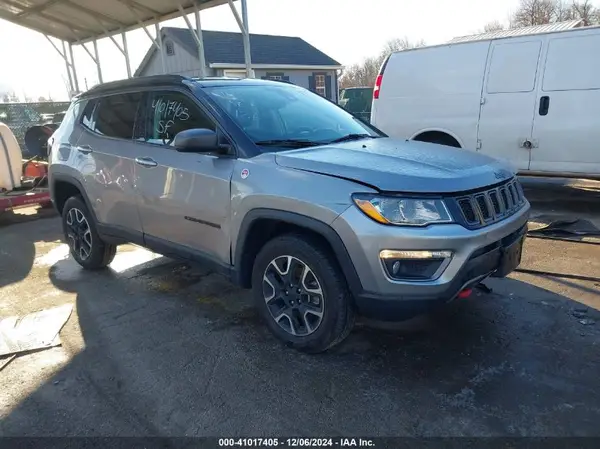 3C4NJDDB0MT515031 2021 JEEP COMPASS - Image 1