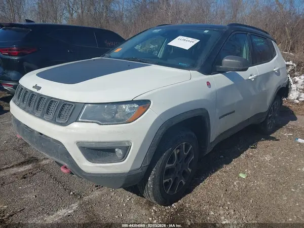3C4NJDDB0MT569686 2021 JEEP COMPASS - Image 2