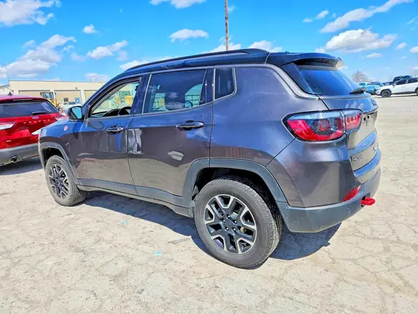 3C4NJDDB0MT572278 2021 JEEP COMPASS - Image 2