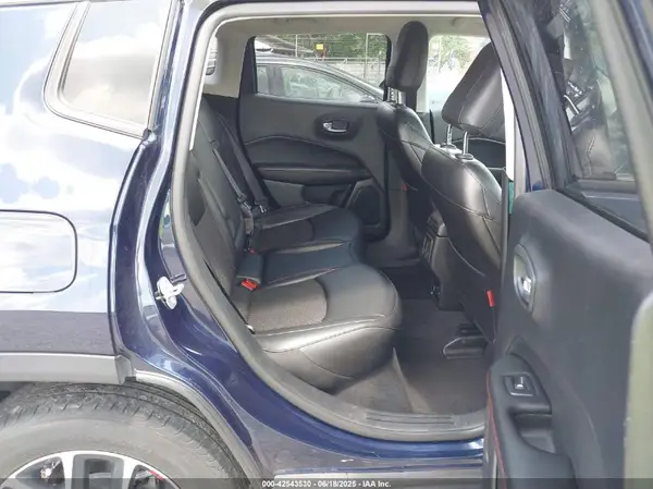 3C4NJDDB0MT590442 2021 JEEP COMPASS - Image 8