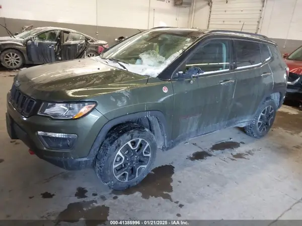 3C4NJDDB0MT594250 2021 JEEP COMPASS - Image 2