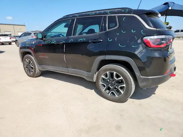 3C4NJDDB0MT599027 2021 JEEP COMPASS - Image 2