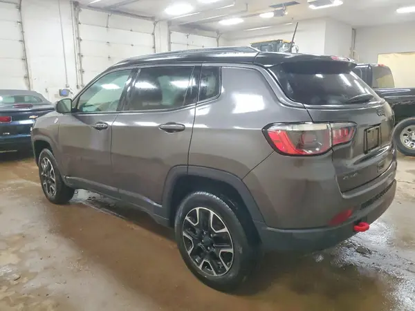 3C4NJDDB0MT600547 2021 JEEP COMPASS - Image 2