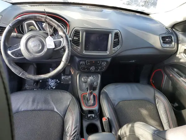3C4NJDDB0MT602444 2021 JEEP COMPASS - Image 8