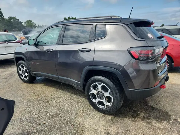 3C4NJDDB0NT107789 2022 JEEP COMPASS - Image 2