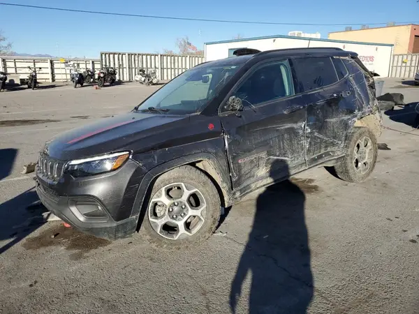3C4NJDDB0NT122602 2022 JEEP COMPASS - Image 1