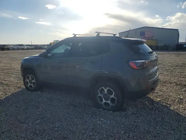 3C4NJDDB0NT184503 2022 JEEP COMPASS - Image 2