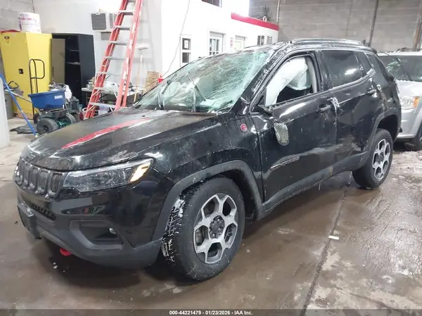 3C4NJDDB0NT190432 2022 JEEP COMPASS - Image 2