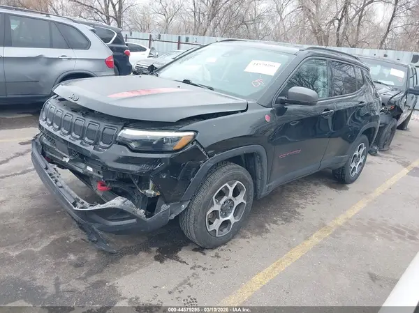 3C4NJDDB0NT191290 2022 JEEP COMPASS - Image 2