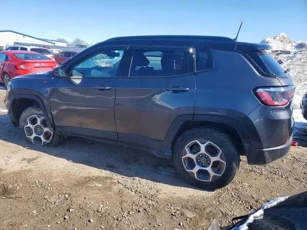 3C4NJDDB0NT192259 2022 JEEP COMPASS - Image 2