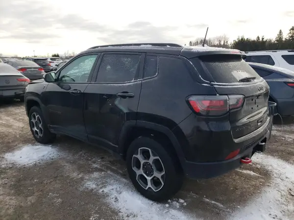 3C4NJDDB0NT214597 2022 JEEP COMPASS - Image 2