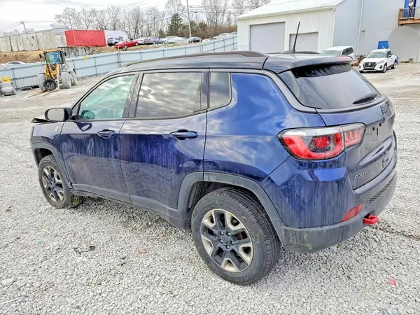 3C4NJDDB1HT597597 2017 JEEP COMPASS - Image 2