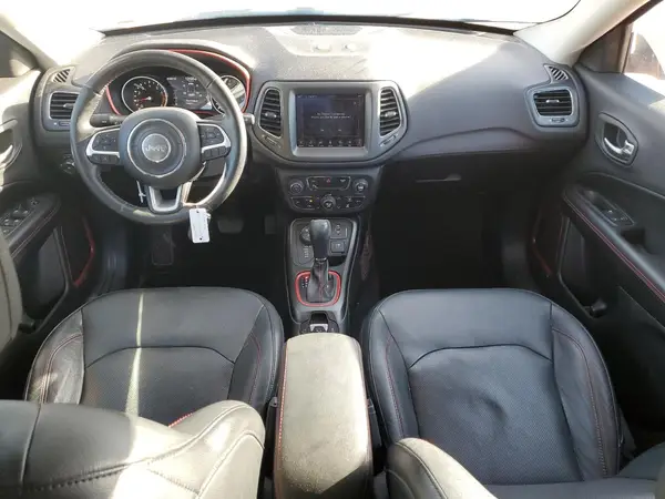 3C4NJDDB1HT641064 2017 JEEP COMPASS - Image 8