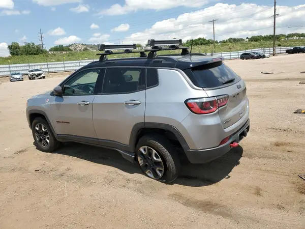 3C4NJDDB1HT646751 2017 JEEP COMPASS - Image 2