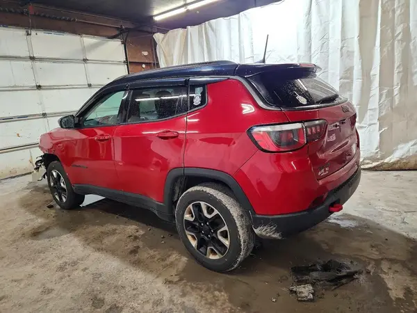 3C4NJDDB1HT674534 2017 JEEP COMPASS - Image 2