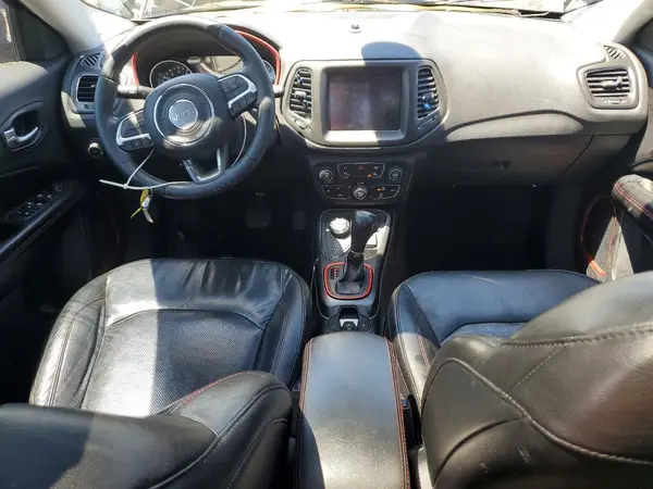 3C4NJDDB1HT681760 2017 JEEP COMPASS - Image 8