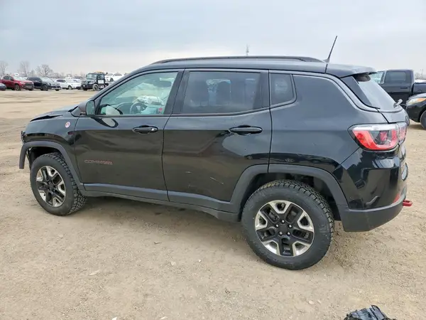 3C4NJDDB1HT688000 2017 JEEP COMPASS - Image 2