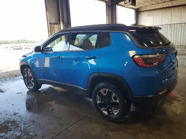 3C4NJDDB1HT689633 2017 JEEP COMPASS - Image 2